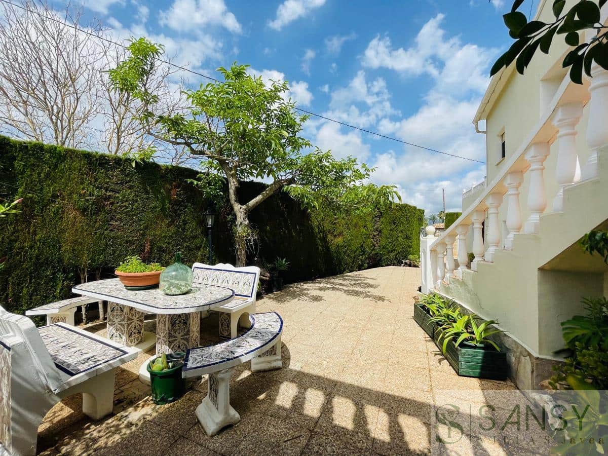 7 slaapkamer Villa te koop in Pedreguer - € 580.000 (Ref: 9041845)