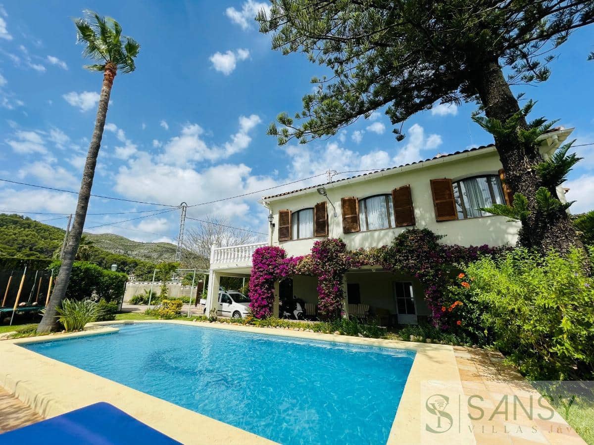 7 slaapkamer Villa te koop in Pedreguer - € 580.000 (Ref: 9041845)