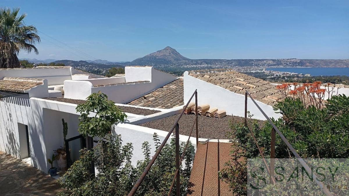3 slaapkamer Villa te koop in Javea / Xabia met zwembad garage - € 1.250.000 (Ref: 9041847)