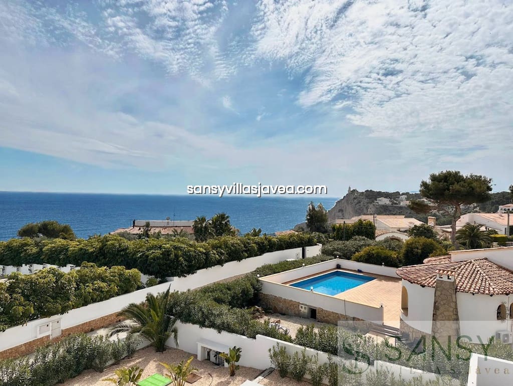 4 Zimmer Villa zu verkaufen in Javea / Xabia - 1.695.000 € (Ref: 9041848)