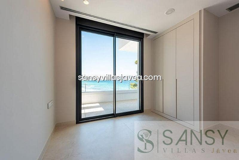 4 bedroom Apartment for sale in Benidorm - € 1,650,000 (Ref: 9041855)