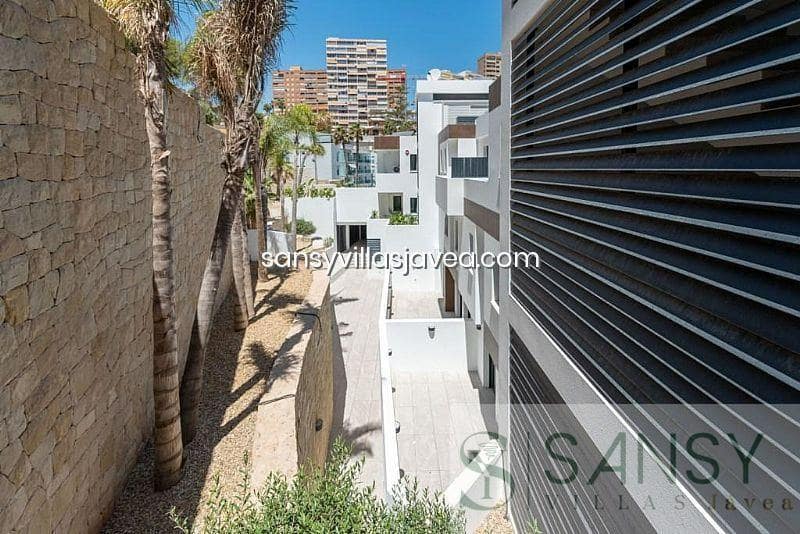 4 bedroom Apartment for sale in Benidorm - € 1,650,000 (Ref: 9041855)