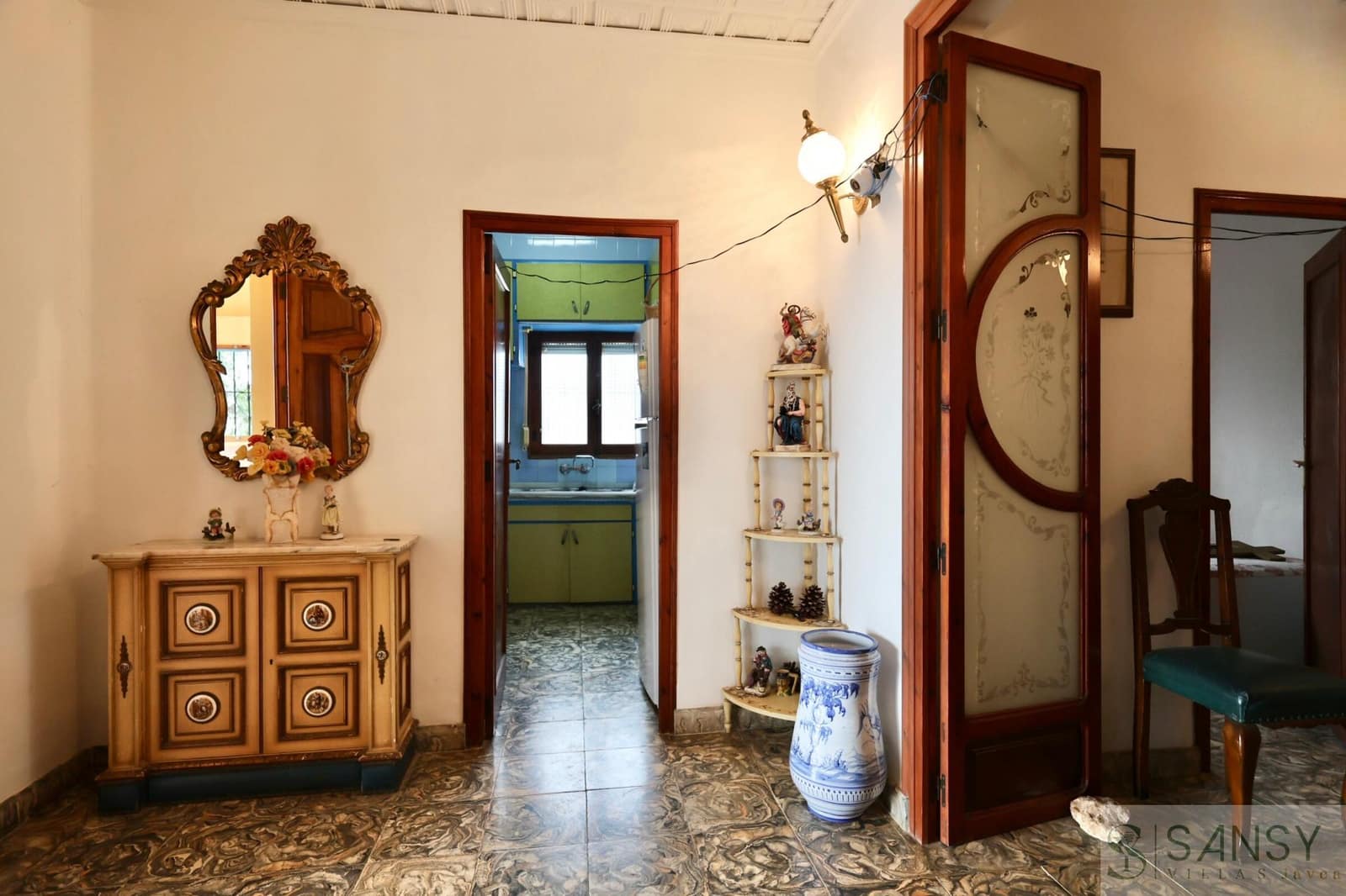 7 sovrum Villa till salu i Javea / Xabia med pool garage - 750 000 € (Ref: 9043851)