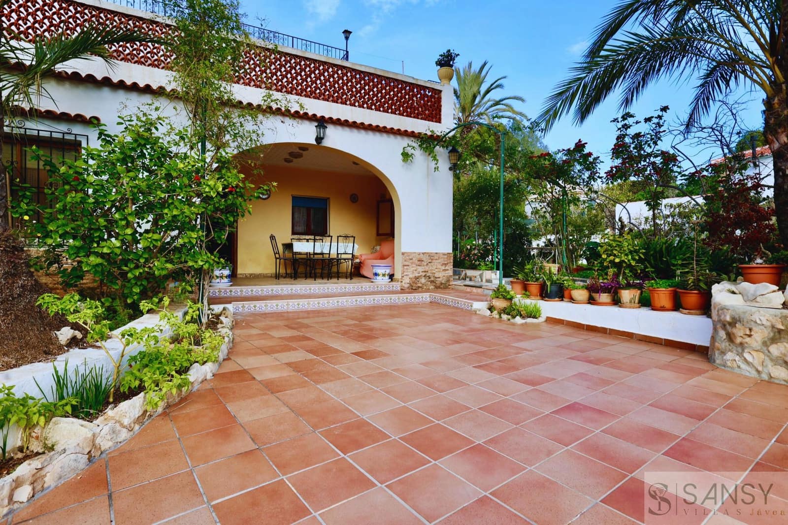 7 sovrum Villa till salu i Javea / Xabia med pool garage - 750 000 € (Ref: 9043851)