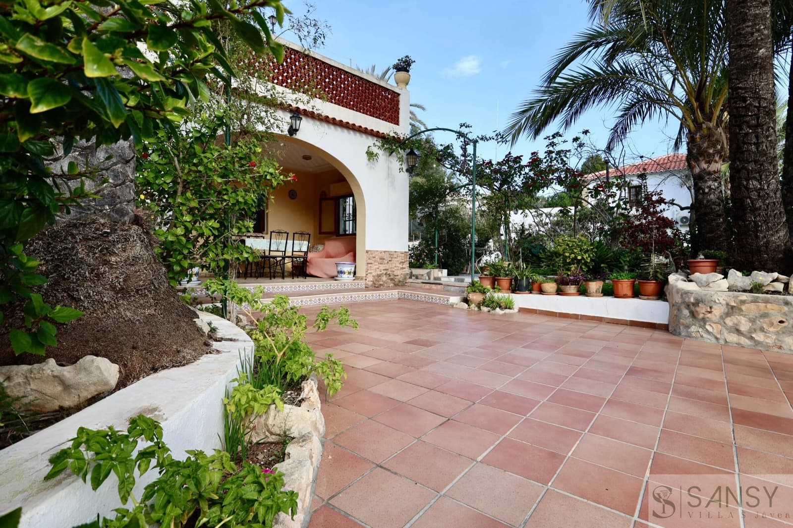 7 sovrum Villa till salu i Javea / Xabia med pool garage - 750 000 € (Ref: 9043851)