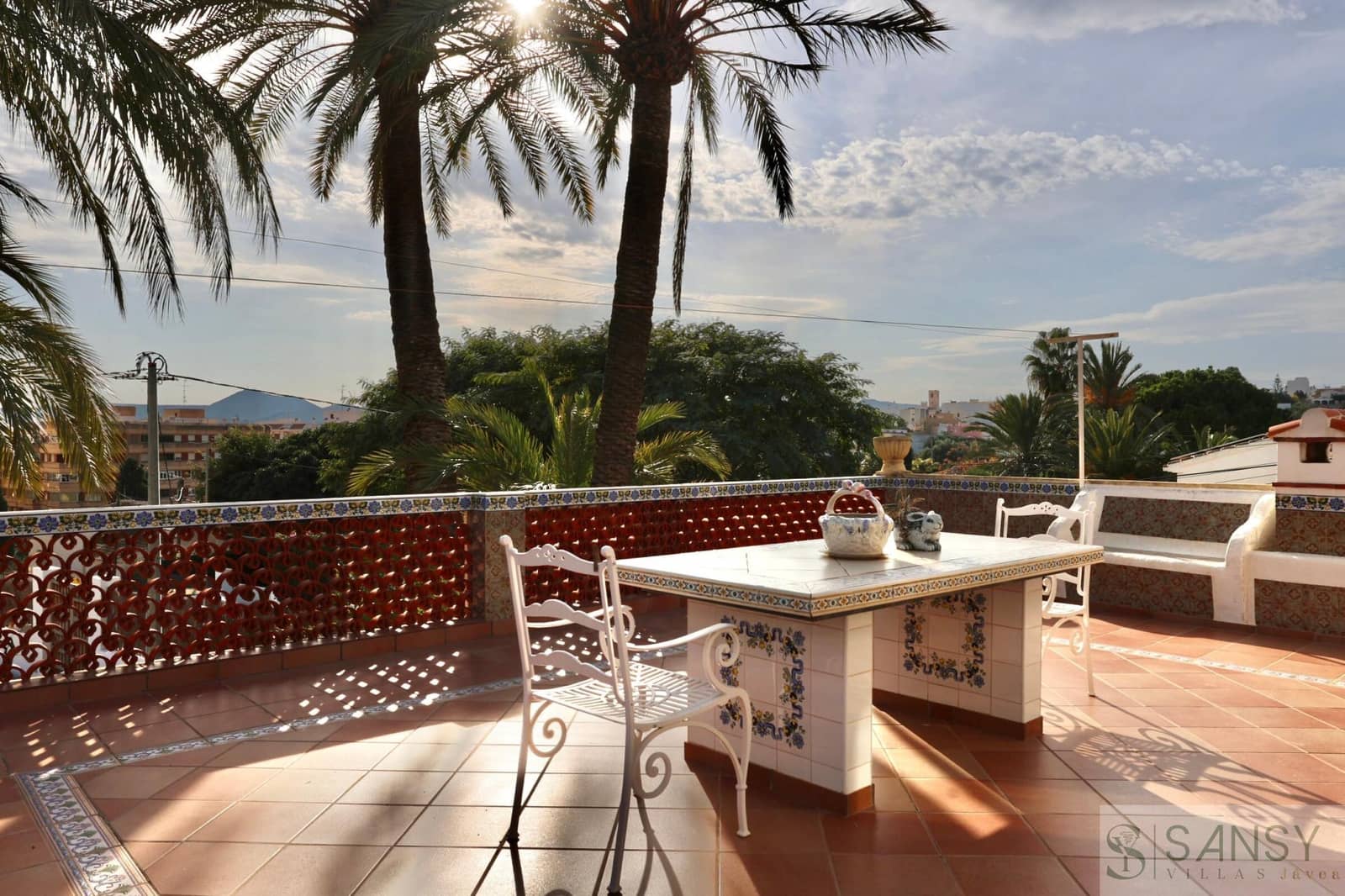 7 sovrum Villa till salu i Javea / Xabia med pool garage - 750 000 € (Ref: 9043851)