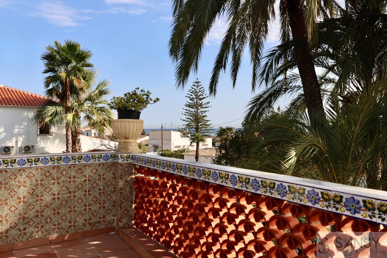 7 sovrum Villa till salu i Javea / Xabia med pool garage - 750 000 € (Ref: 9043851)