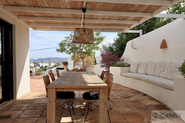 Chalet de 4 habitaciones en Centro ciudad, Javea / Xàbia en venta con piscina - 1.295.000 € (Ref: 9043852)
