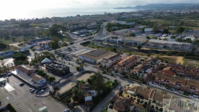 7 soveværelse Villa til salg i Centro ciudad, Javea / Xàbia med swimmingpool garage - € 850.000 (Ref: 9043858)