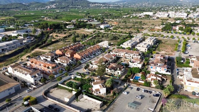 7 soveværelse Villa til salg i Centro ciudad, Javea / Xàbia med swimmingpool garage - € 850.000 (Ref: 9043858)