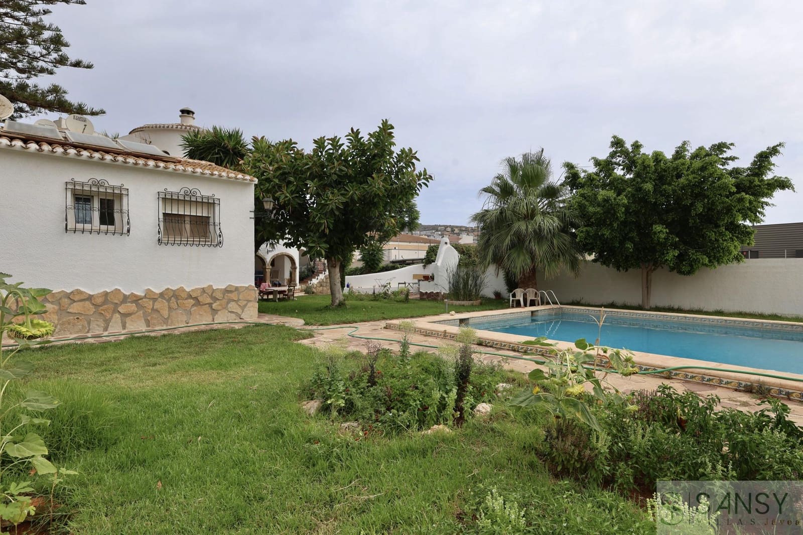 7 soveværelse Villa til salg i Javea / Xabia med swimmingpool garage - € 850.000 (Ref: 9043858)