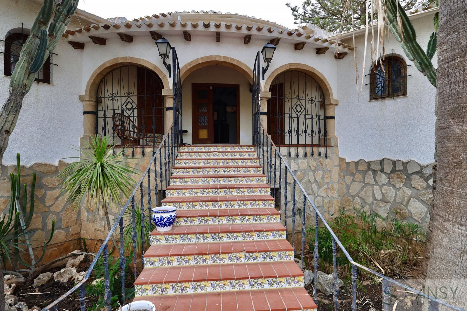 7 soveværelse Villa til salg i Javea / Xabia med swimmingpool garage - € 850.000 (Ref: 9043858)