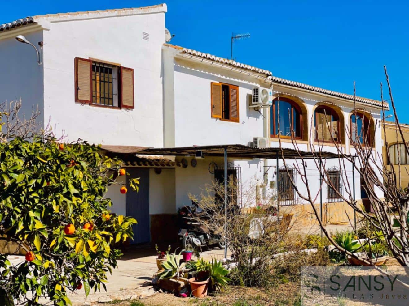 8 soveværelse Villa til salg i Javea / Xabia med swimmingpool garage - € 930.000 (Ref: 9043864)