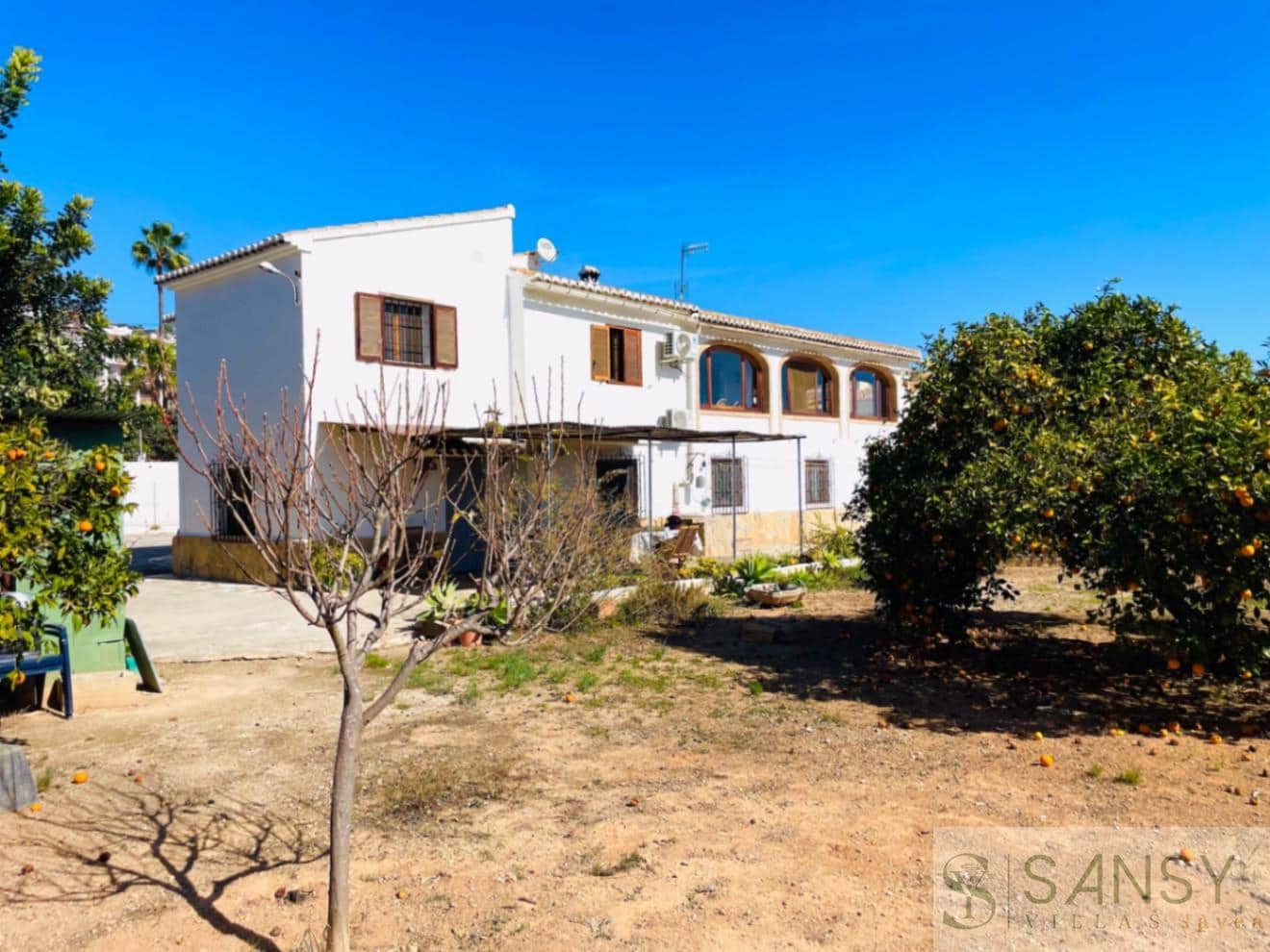 8 soveværelse Villa til salg i Javea / Xabia med swimmingpool garage - € 930.000 (Ref: 9043864)