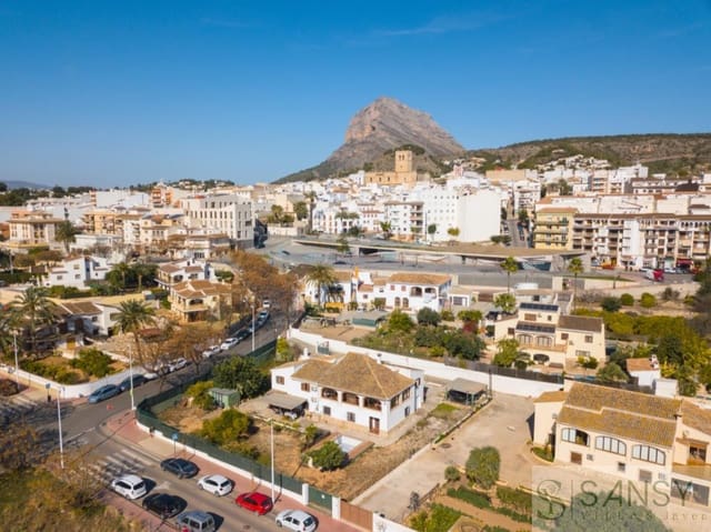 8 soveværelse Villa til salg i Centro ciudad, Javea / Xàbia med swimmingpool garage - € 930.000 (Ref: 9043864)