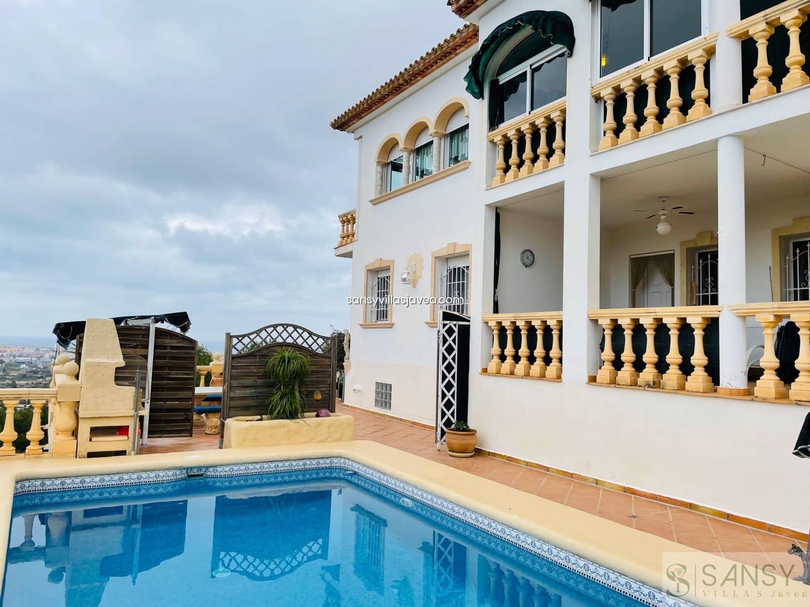 4 sypialnia Willa na sprzedaż w Denia - 565 000 € (Ref: 9043869)