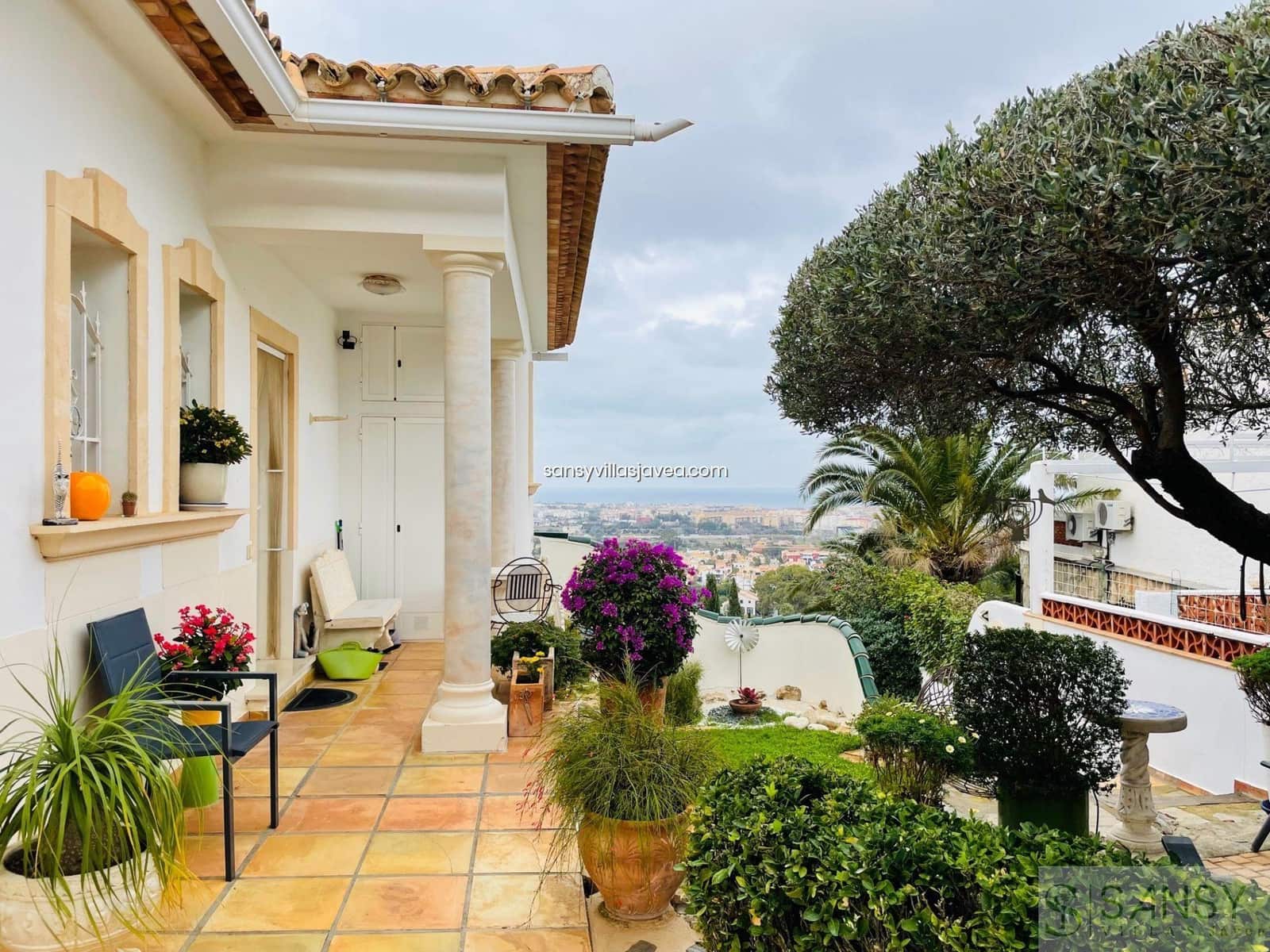 4 sypialnia Willa na sprzedaż w Denia - 565 000 € (Ref: 9043869)