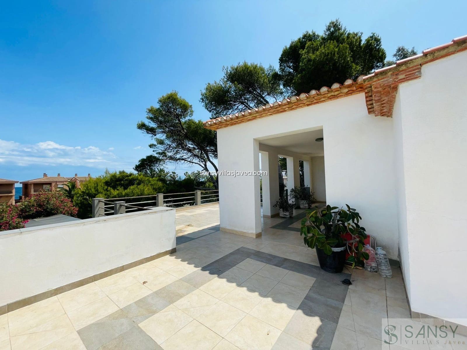 6 slaapkamer Villa te koop in Denia - € 3.380.000 (Ref: 9043877)