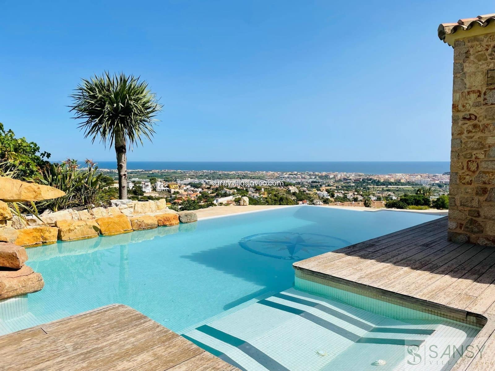 5 slaapkamer Villa te koop in Denia - € 1.250.000 (Ref: 9043878)