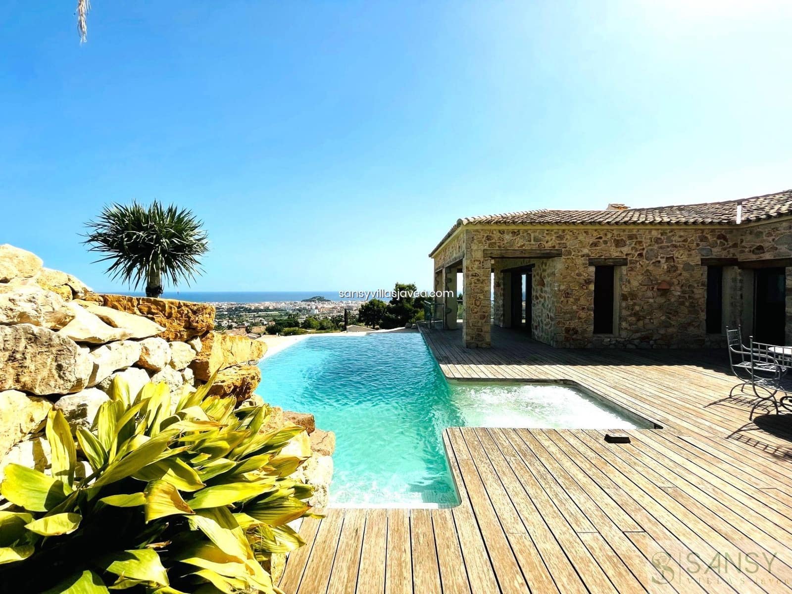 5 slaapkamer Villa te koop in Denia - € 1.250.000 (Ref: 9043878)