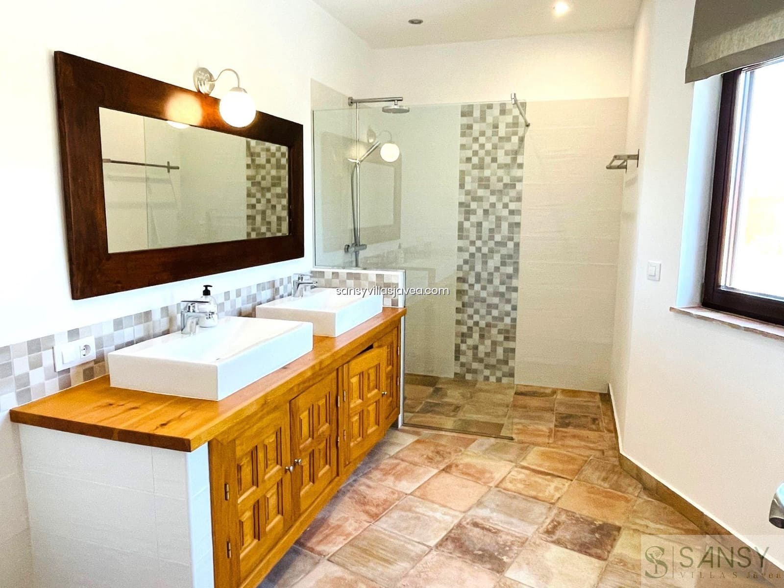 5 slaapkamer Villa te koop in Denia - € 1.250.000 (Ref: 9043878)