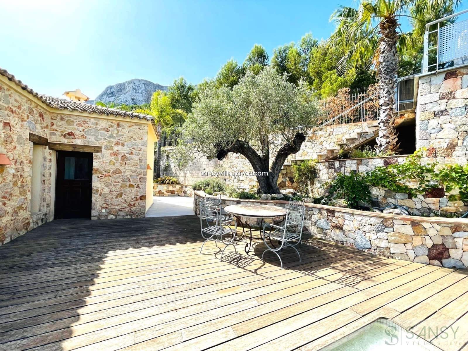 5 slaapkamer Villa te koop in Denia - € 1.250.000 (Ref: 9043878)