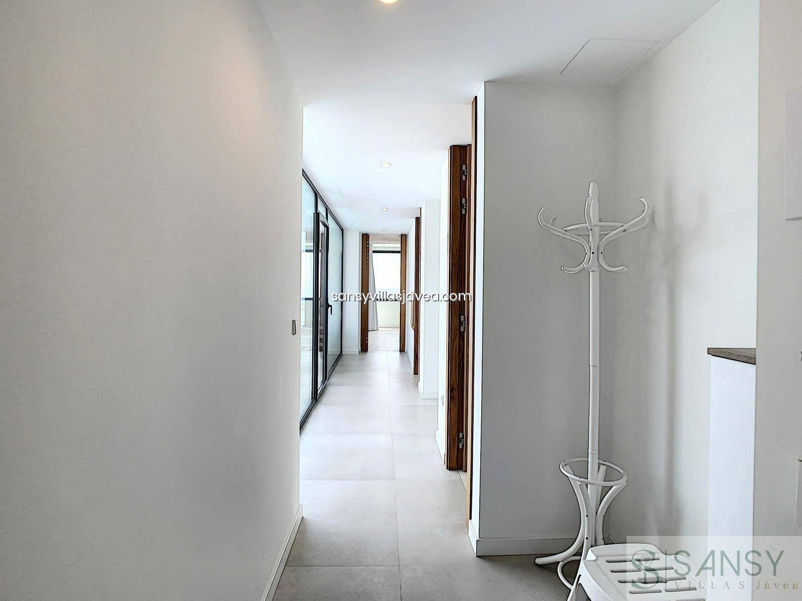 4 bedroom Villa for sale in Cumbre del Sol - € 1,185,000 (Ref: 9043880)