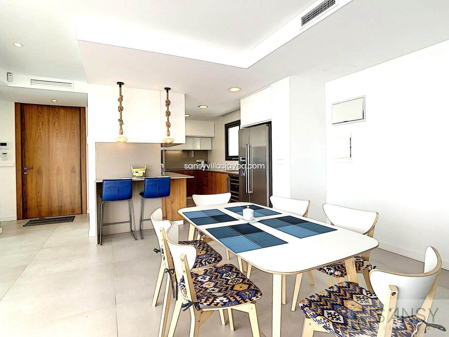 4 bedroom Villa for sale in Cumbre del Sol - € 1,185,000 (Ref: 9043880)