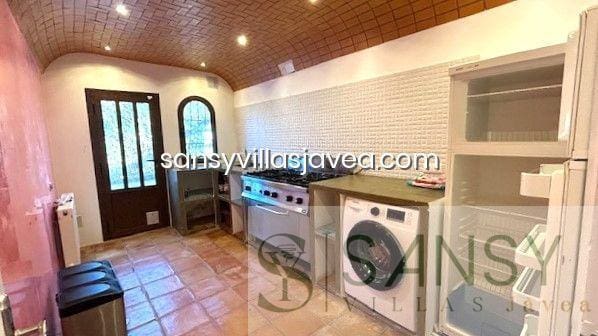 5 sypialnia Willa na sprzedaż w Javea / Xabia - 670 000 € (Ref: 9043883)