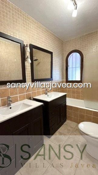 5 sypialnia Willa na sprzedaż w Javea / Xabia - 670 000 € (Ref: 9043883)