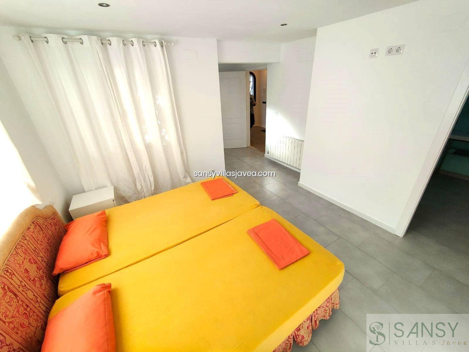5 sypialnia Willa na sprzedaż w Javea / Xabia - 670 000 € (Ref: 9043883)