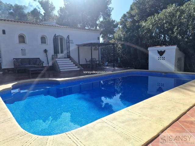 4 soveværelse Villa til salg i La Granadella  - Costa Nova, Javea / Xàbia med garage - € 525.000 (Ref: 9043891)