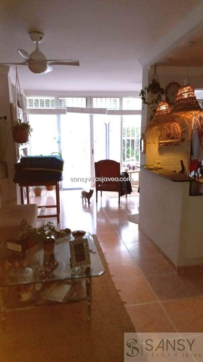 2 sovrum Lägenhet till salu i Denia med pool garage - 290 000 € (Ref: 9043895)