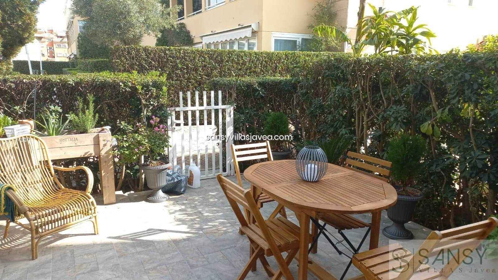 2 sovrum Lägenhet till salu i Denia med pool garage - 290 000 € (Ref: 9043895)