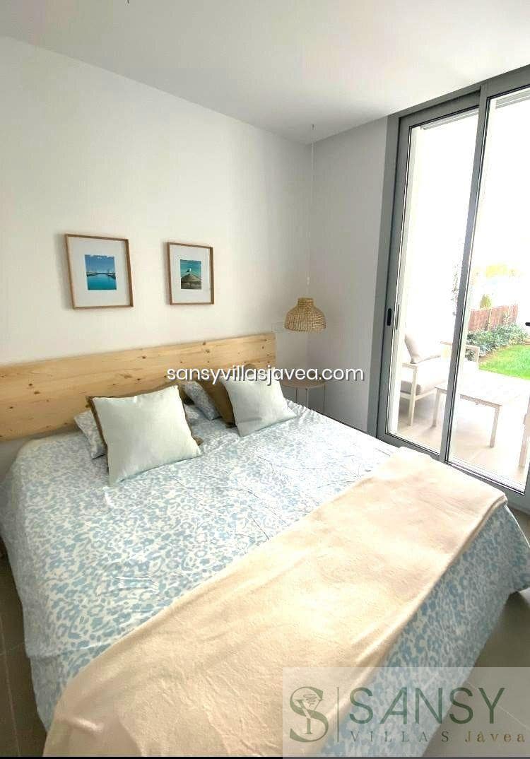 Apartamento de 3 habitaciones en Javea / Xàbia en alquiler con piscina garaje - 1.600 € (Ref: 9047188)
