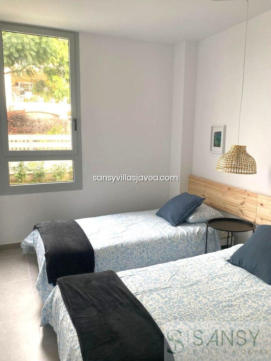 Apartamento de 3 habitaciones en Javea / Xàbia en alquiler con piscina garaje - 1.600 € (Ref: 9047188)