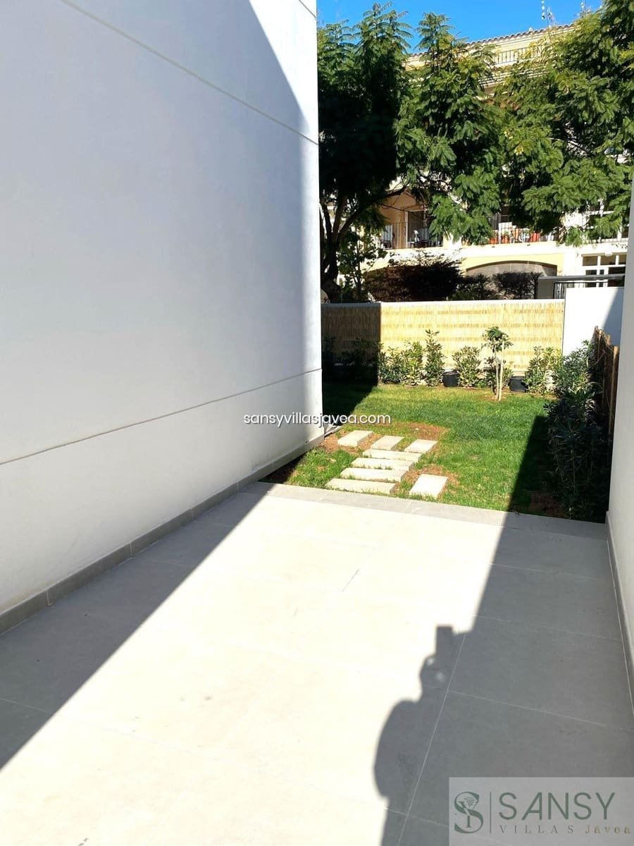 Apartamento de 3 habitaciones en Javea / Xàbia en alquiler con piscina garaje - 1.600 € (Ref: 9047188)