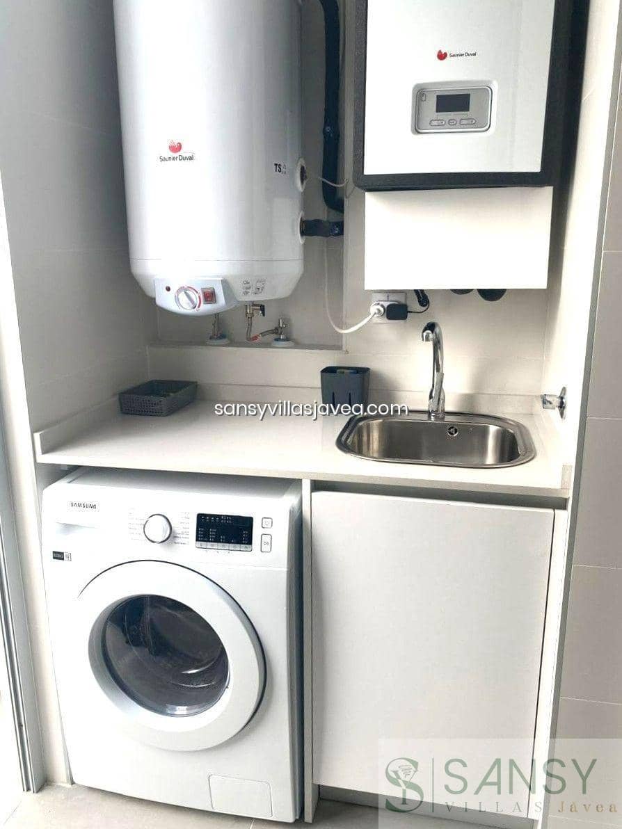 Apartamento de 3 habitaciones en Javea / Xàbia en alquiler con piscina garaje - 1.600 € (Ref: 9047188)