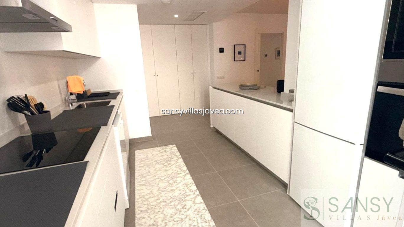 Apartamento de 3 habitaciones en Javea / Xàbia en alquiler con piscina garaje - 1.600 € (Ref: 9047188)