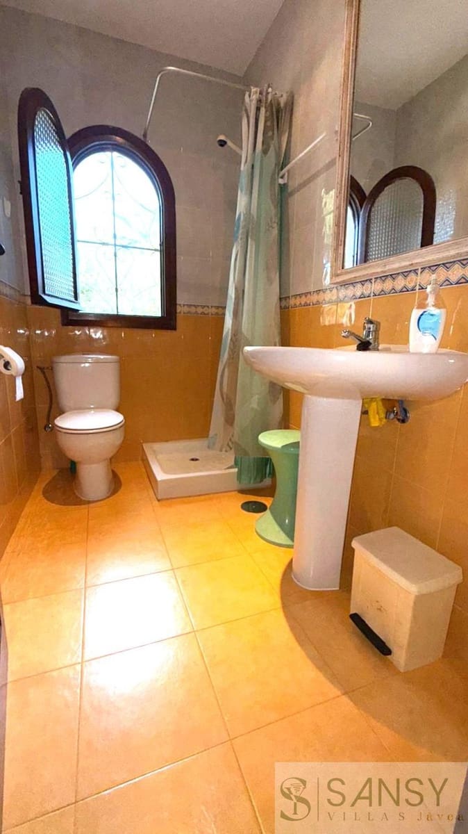 6 makuuhuone Huvila myytävänä paikassa Javea / Xabia mukana uima-altaan 
autotalli - 850 000 € (Ref: 9047190)