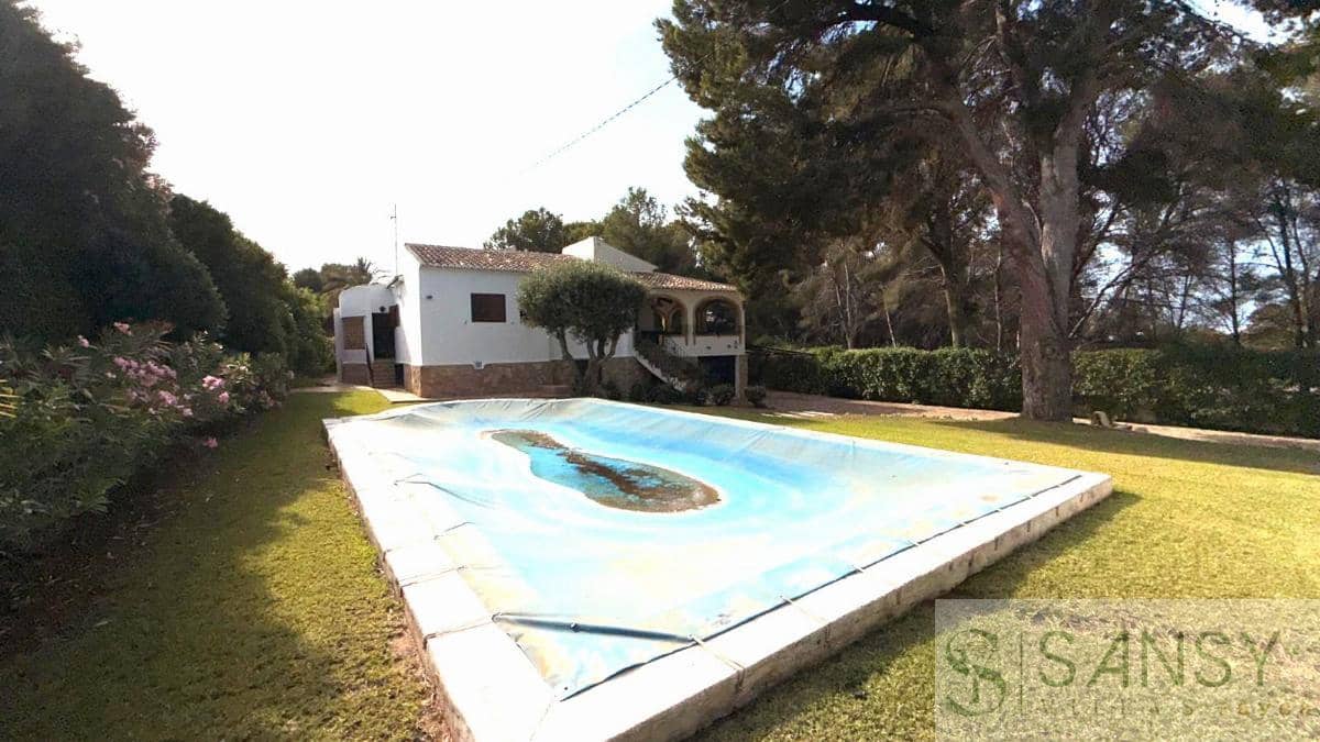 6 makuuhuone Huvila myytävänä paikassa Javea / Xabia mukana uima-altaan 
autotalli - 850 000 € (Ref: 9047190)