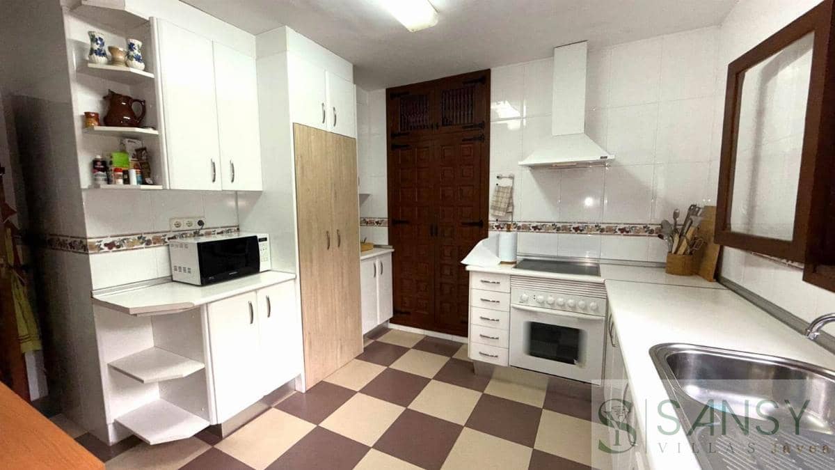 6 makuuhuone Huvila myytävänä paikassa Javea / Xabia mukana uima-altaan 
autotalli - 850 000 € (Ref: 9047190)