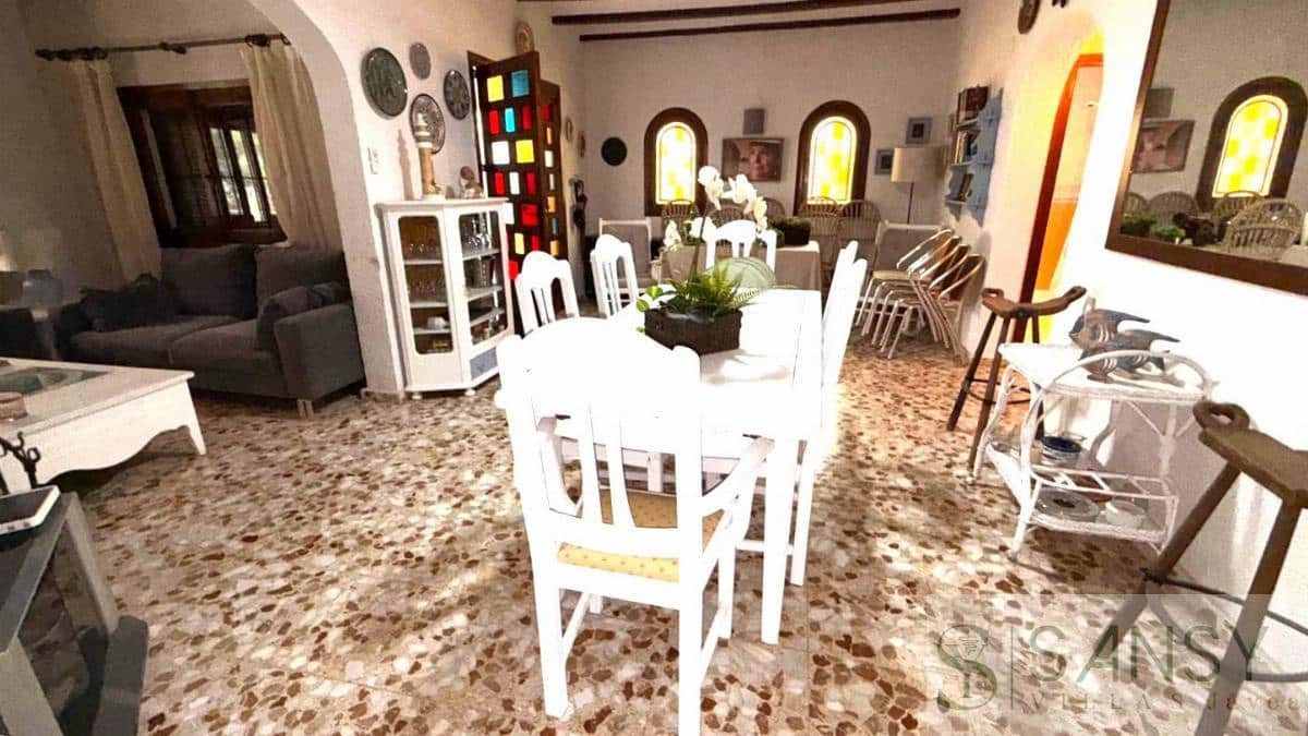 6 makuuhuone Huvila myytävänä paikassa Javea / Xabia mukana uima-altaan 
autotalli - 850 000 € (Ref: 9047190)