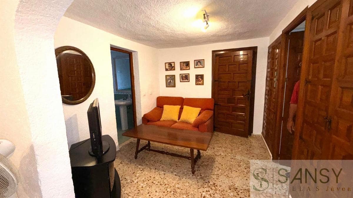 6 makuuhuone Huvila myytävänä paikassa Javea / Xabia mukana uima-altaan 
autotalli - 850 000 € (Ref: 9047190)