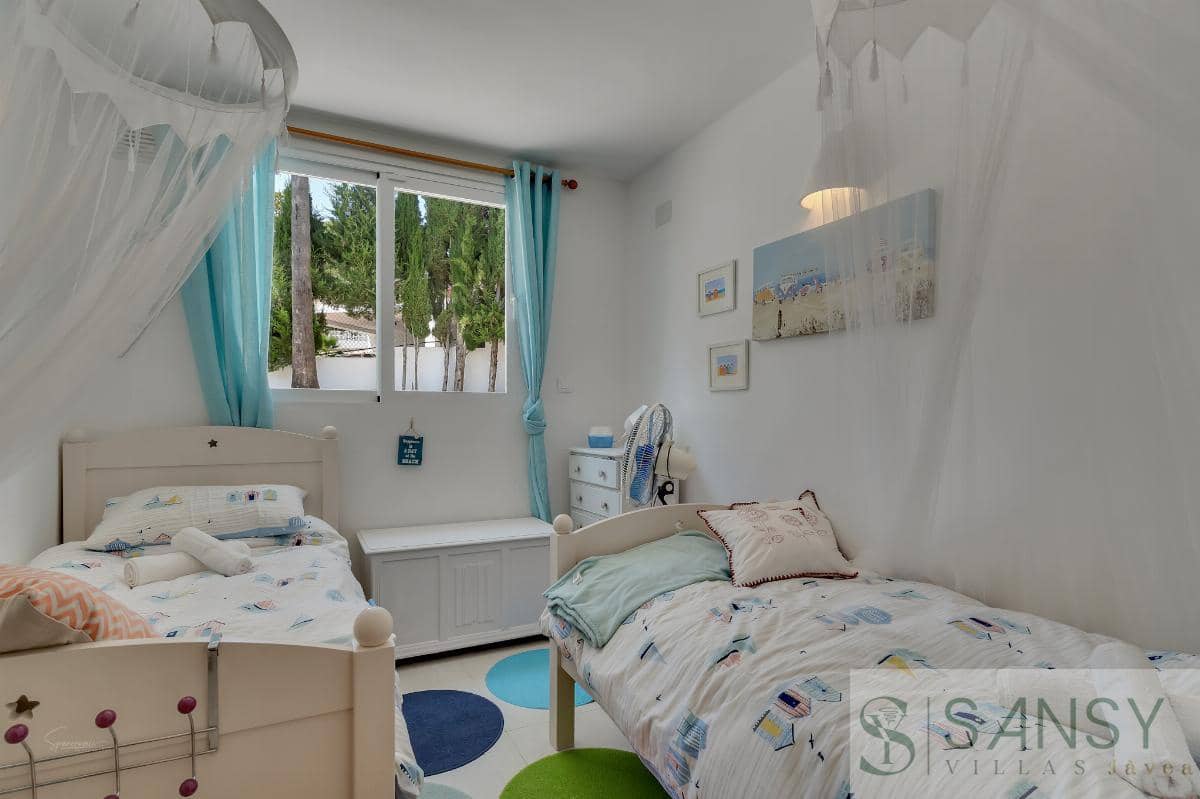 5 soveværelse Villa til salg i Javea / Xabia med swimmingpool - € 895.000 (Ref: 9068381)