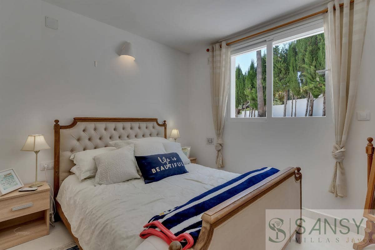 5 soveværelse Villa til salg i Javea / Xabia med swimmingpool - € 895.000 (Ref: 9068381)