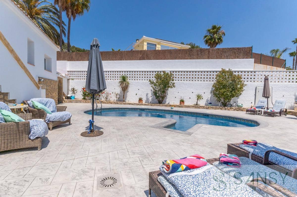 5 soveværelse Villa til salg i Javea / Xabia med swimmingpool - € 895.000 (Ref: 9068381)