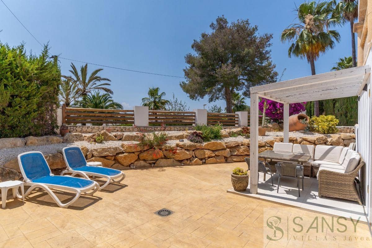5 soveværelse Villa til salg i Javea / Xabia med swimmingpool - € 895.000 (Ref: 9068381)