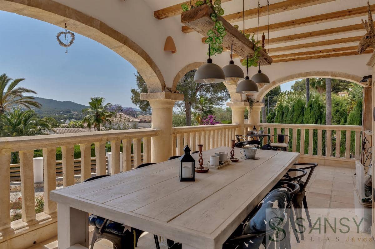 5 soveværelse Villa til salg i Javea / Xabia med swimmingpool - € 895.000 (Ref: 9068381)