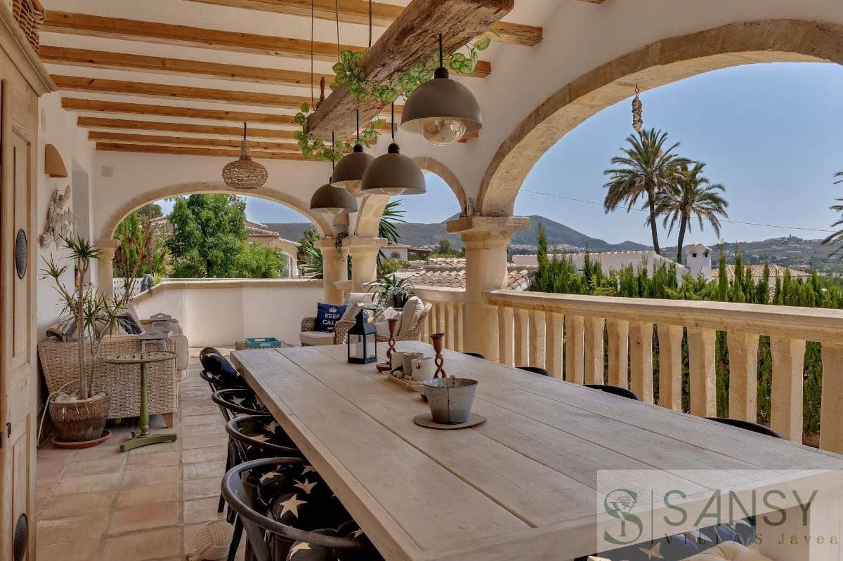 5 soveværelse Villa til salg i Javea / Xabia med swimmingpool - € 895.000 (Ref: 9068381)